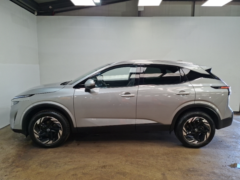 Nissan Qashqai 1.3 Dig-t Mh N-connecta Glass Roof Silver #4