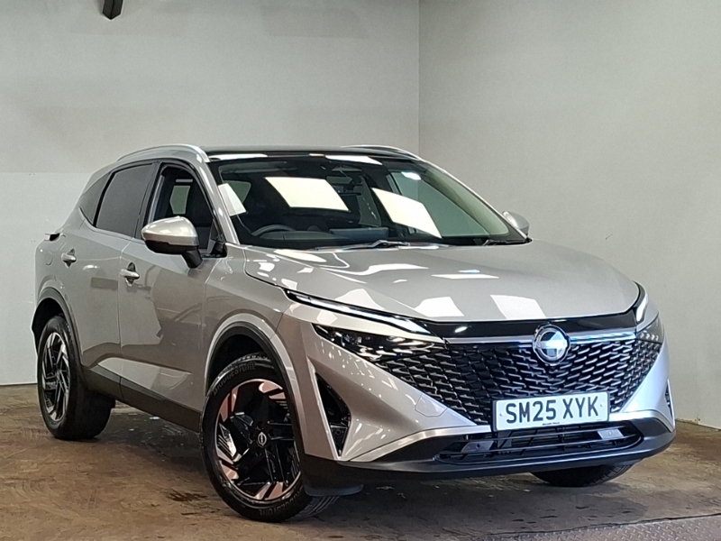 Nissan Qashqai 1.3 Dig-t Mh N-connecta Glass Roof Silver