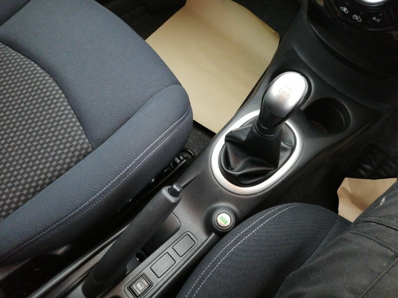 Nissan Note 1.2 Dig-s Acenta Premium 5-Door Hatchback Black #17