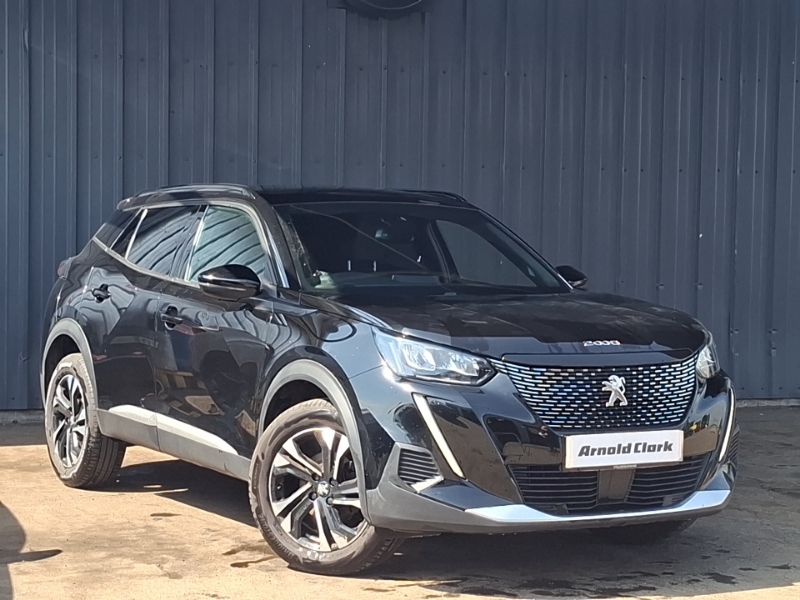 Peugeot 2008 1.2 Puretech Allure Premium Black