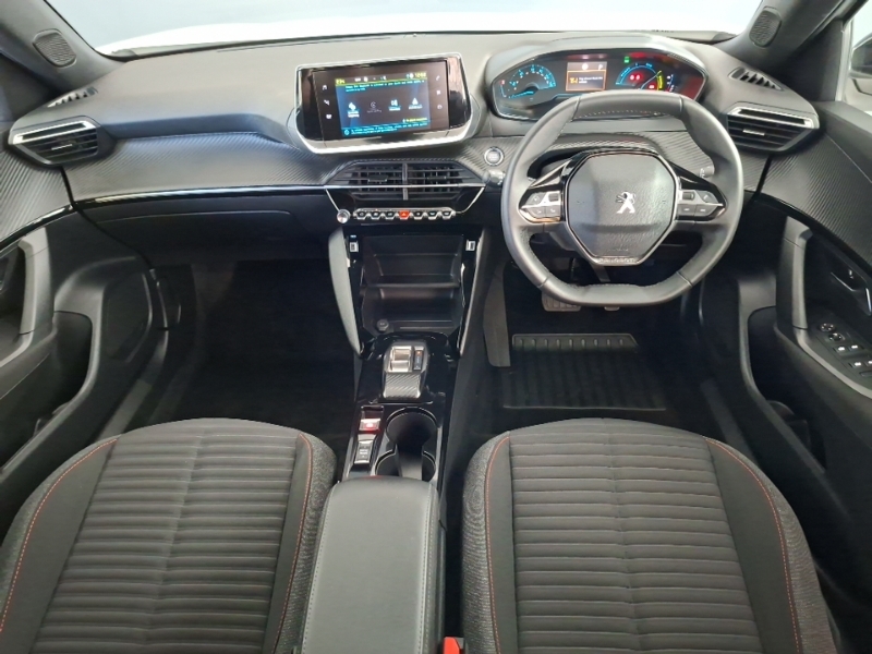 Peugeot e-2008 100Kw Active Premium 50Kwh White #3