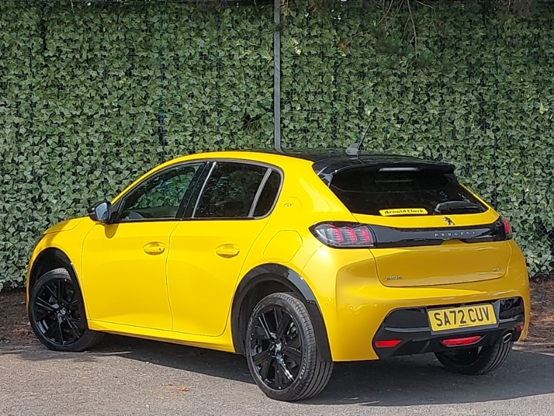 Peugeot 208 1.2 Puretech 100 Gt Premium Yellow #2
