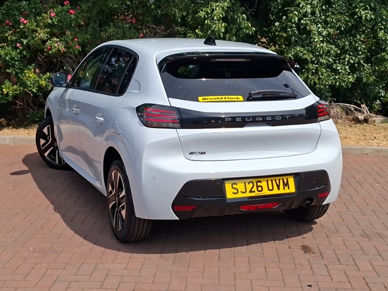 Peugeot 208 1.2 Puretech 100 Allure White #2