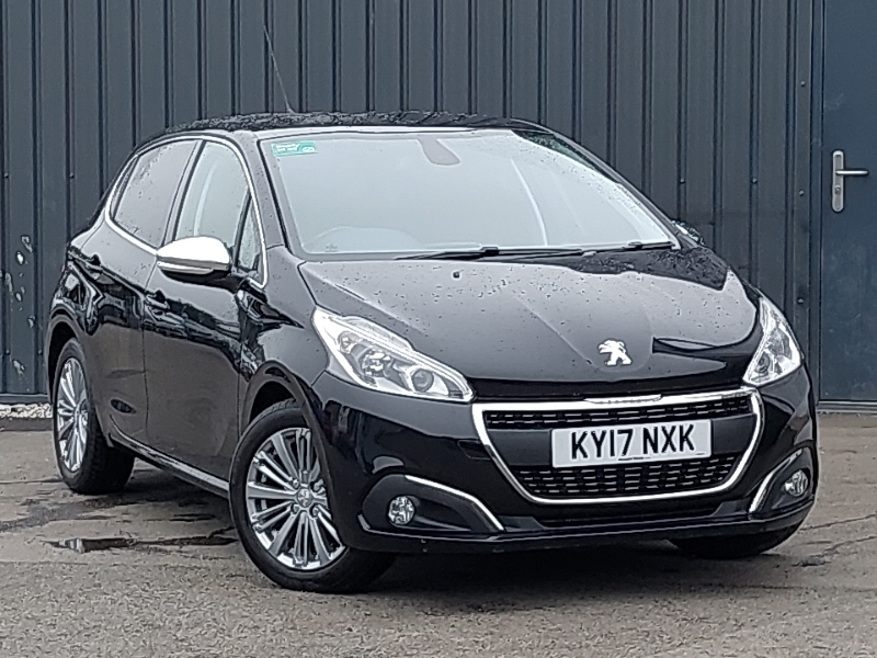 Peugeot 208 1.2 Puretech 82 Allure Black