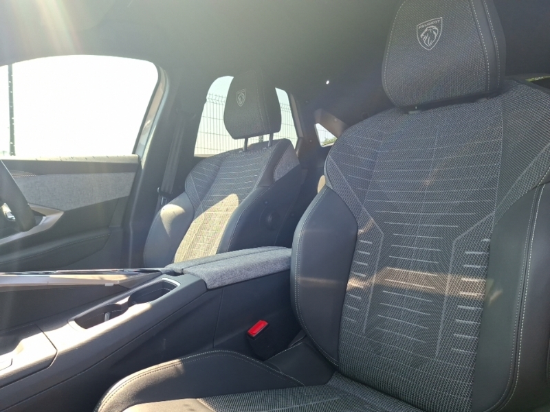 Peugeot 3008 1.2 Hybrid 145 Gt E-dsc6 White #5