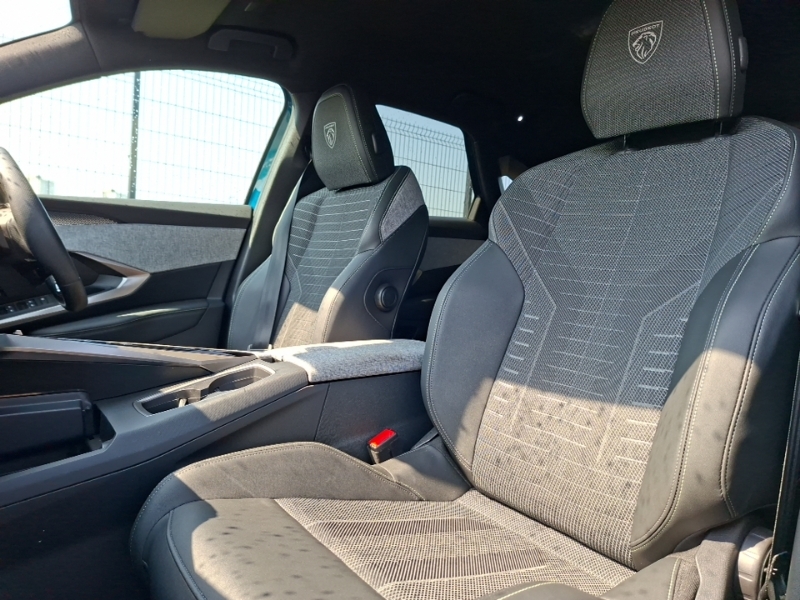 Peugeot 3008 1.2 Hybrid 145 Gt E-dsc6 Blue #5
