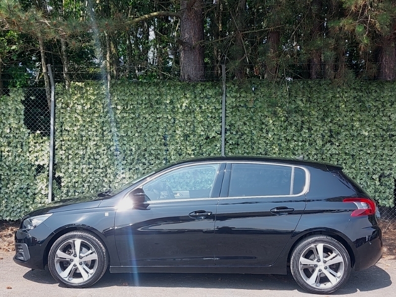 Peugeot 308 1.2 Puretech 130 Tech Edition Black #4