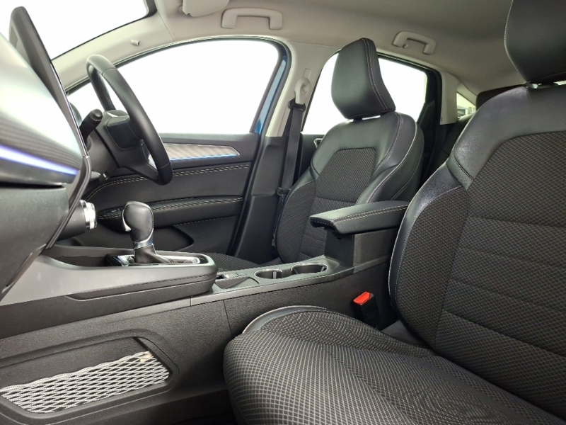 Renault Arkana 1.6 E-tech Full Hybrid 145 Techno Blue #5