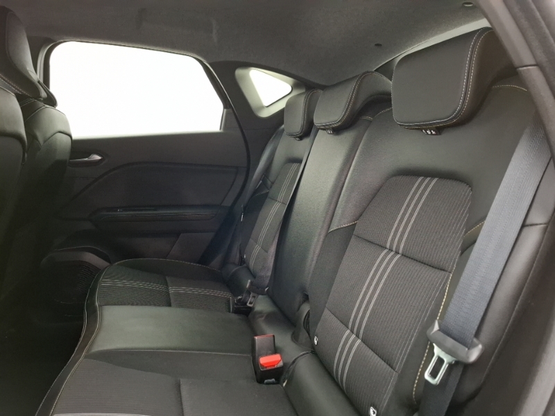 Renault Captur 1.6 E-tech Full Hybrid 145 Engineered Black #6