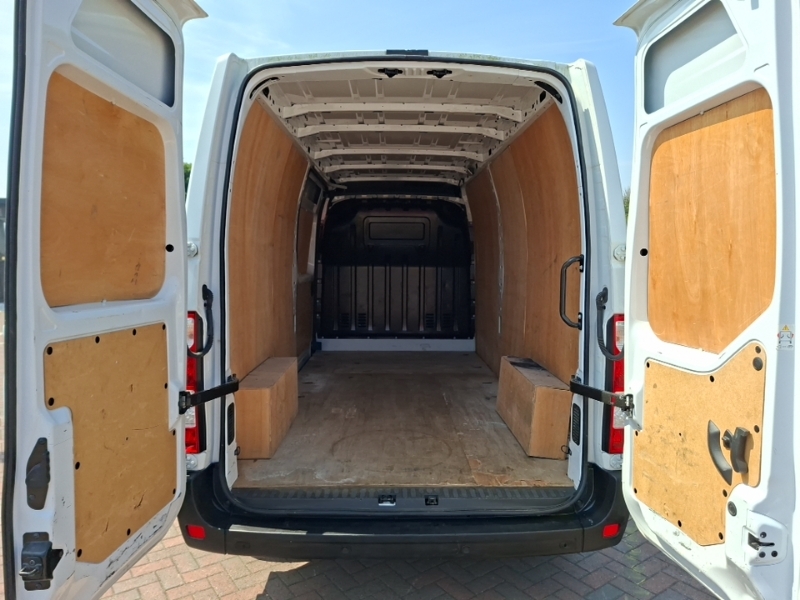 Renault Master Mm35 Blue Dci 135 Advance Medium Roof Van White #18