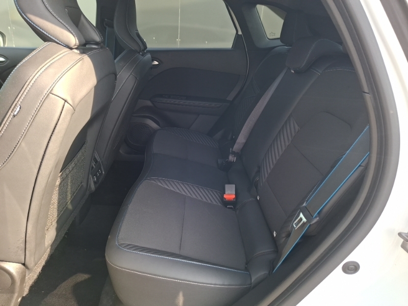 Renault Symbioz 1.6 E-tech Fhev 145 Techno Esprit Alpine White #6