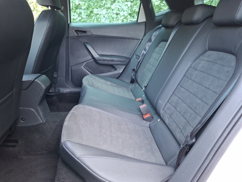 Seat Ibiza 1.0 Tsi 115 Xcellence White #6