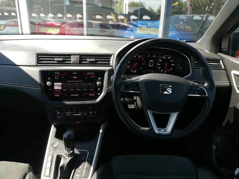 Seat Arona Tsi Se Technology Red #7