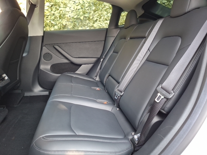 Tesla Model Y Long Range Awd White #6