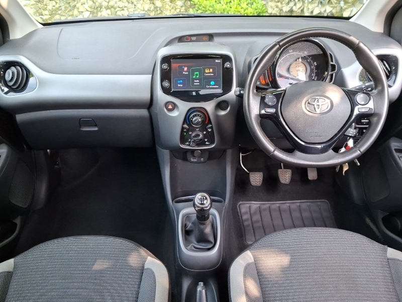Toyota Aygo 1.0 Vvt-i X-play Tss Grey #3