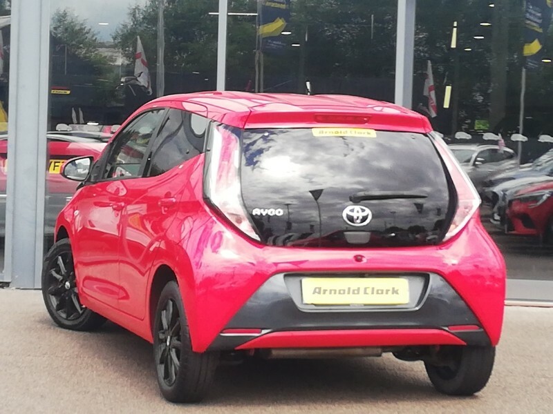 Toyota Aygo 1.0 Vvt-i X-style Red #2