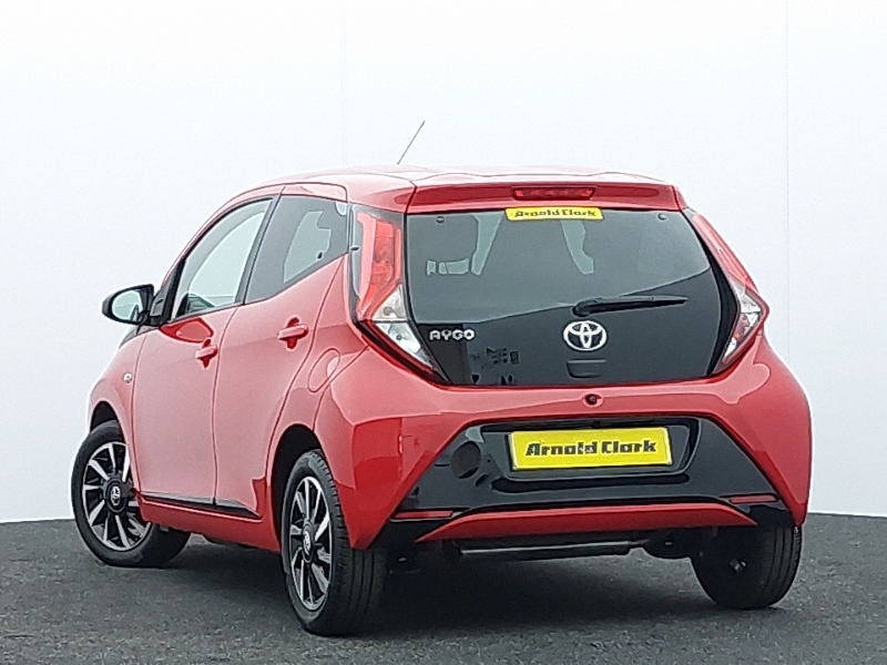 Toyota Aygo 1.0 Vvt-i X-trend Tss Red #2