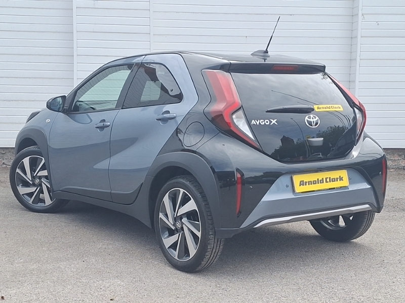 Toyota Aygo X 1.0 Vvt-i Exclusive Grey #2