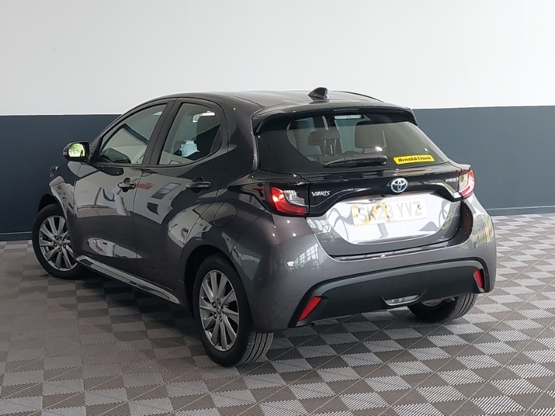 Toyota Yaris 1.5 Hybrid Icon Cvt Grey #2