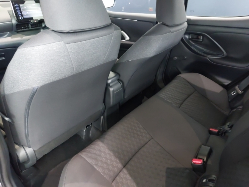 Toyota Yaris 1.5 Hybrid Icon Cvt Grey #6
