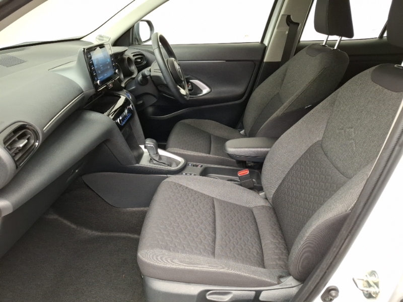 Toyota Yaris Cross 1.5 Hybrid Icon Cvt White #5