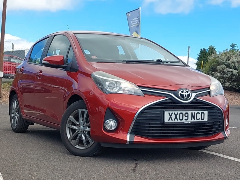 Toyota Yaris 1.33 Vvt-i Icon Red