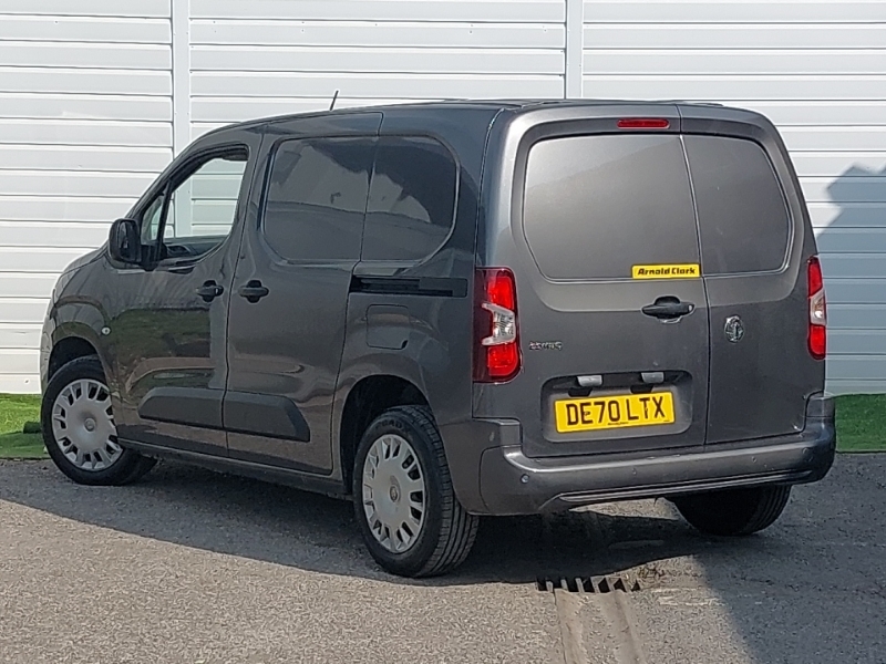 Vauxhall Combo 2000 1.5 Turbo D 100Ps H1 Sportive Van Grey #2