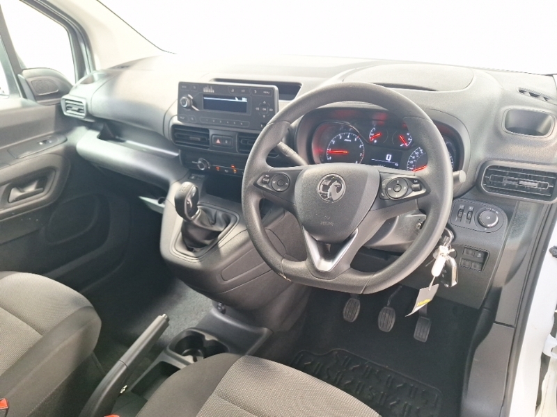 Vauxhall Combo 2300 1.5 Turbo D 100Ps H1 Sportive Van White #3