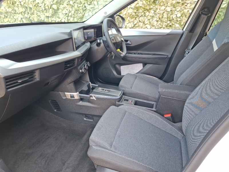 Vauxhall Frontera 83Kw Design 44Kwh White #5