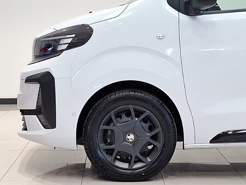 Vauxhall Vivaro Pro M White #19