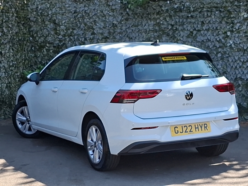 Volkswagen Golf 1.0 Tsi Life GJ22HYR White #2