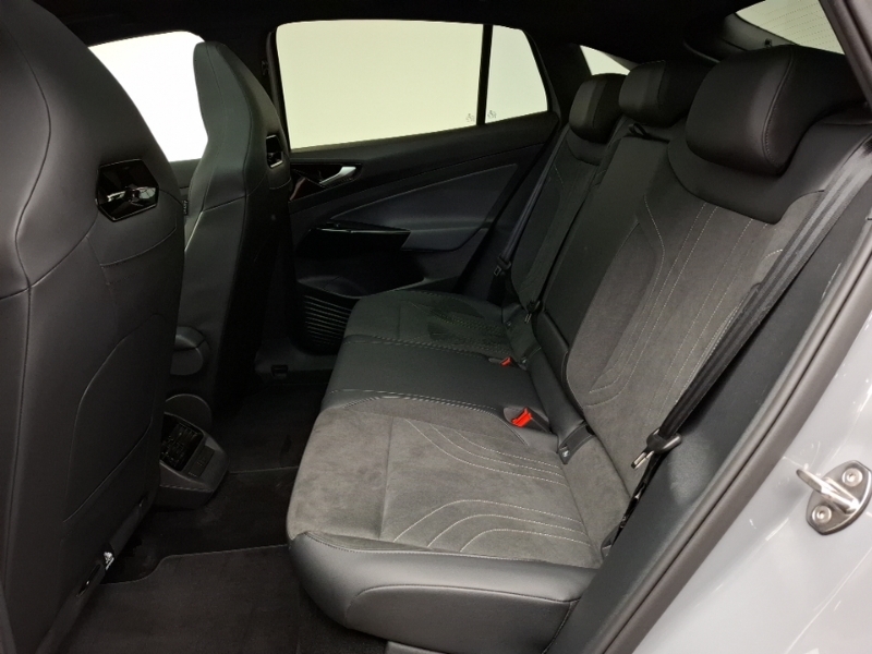 Volkswagen ID.5 210Kw Black Edition Pro 77Kwh Grey #6