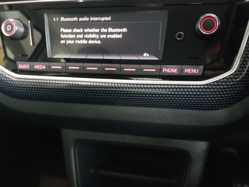 Volkswagen Up Beats White #10