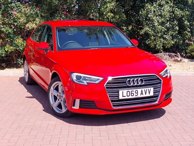 Audi A3 35 Tfsi Sport Red