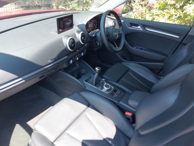 Audi A3 35 Tfsi Sport LO69AVV Red #5