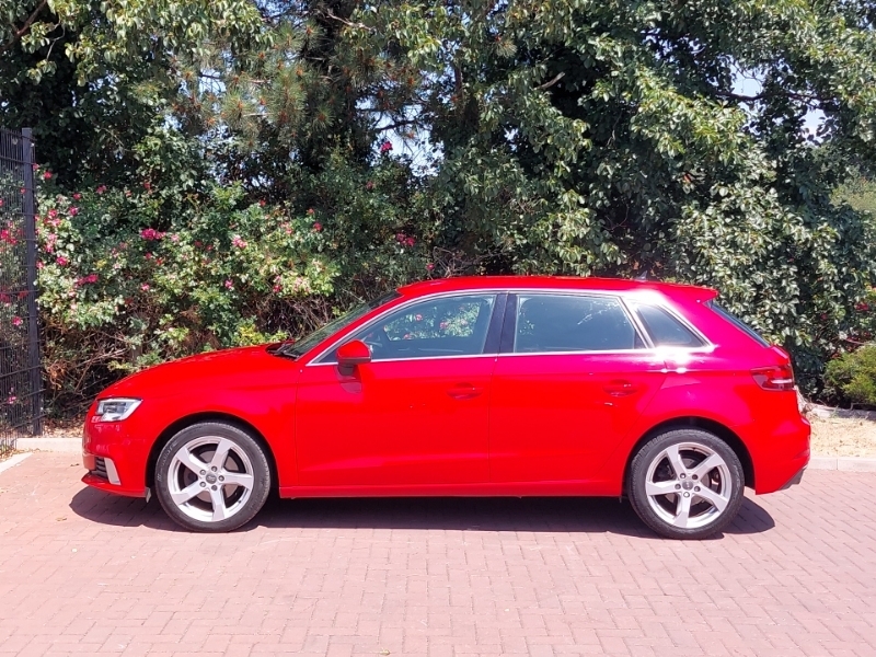 Audi A3 35 Tfsi Sport LO69AVV Red #4