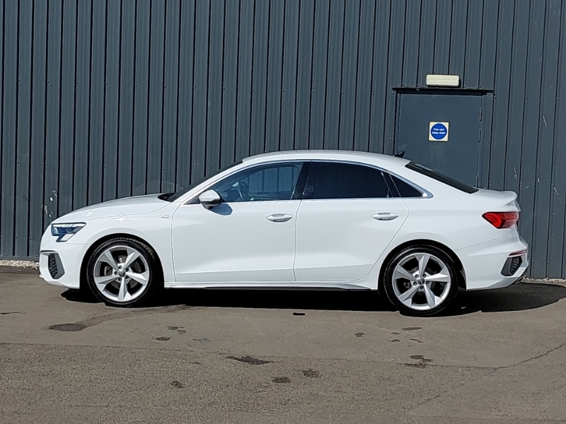 Audi A3 35 Tfsi S Line SO70NXY White #4