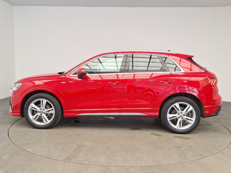 Audi Q3 35 Tdi Quattro S Line Red #4