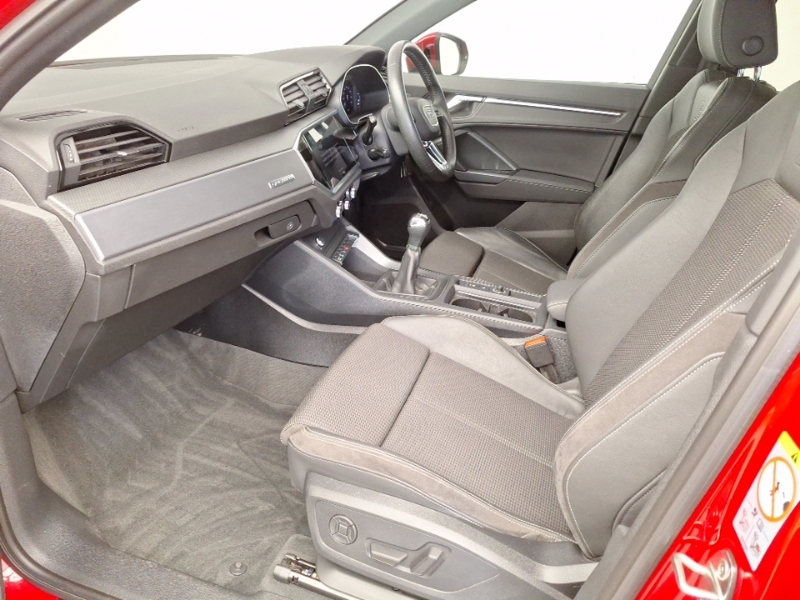 Audi Q3 35 Tdi Quattro S Line Red #5