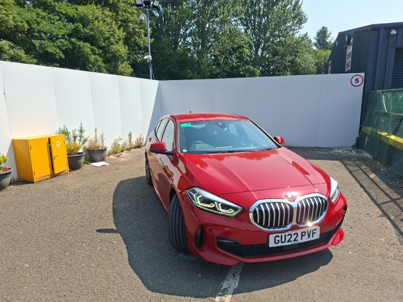 BMW 1 Series 118I 136 M Sport Step Lcp Red