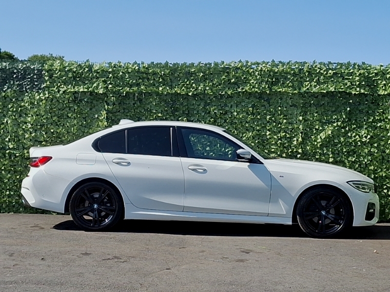 BMW 3 Series 320I M Sport Step YH20CWW White #3