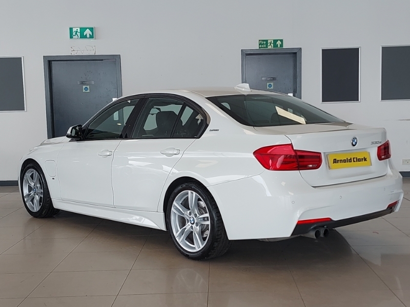 BMW 3 Series 330E M Sport Step AO66HYA White #2