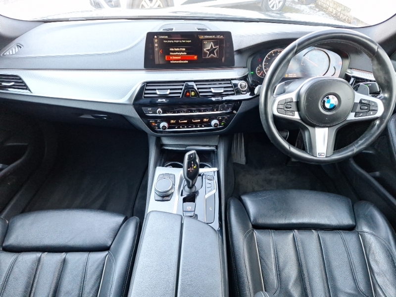 BMW 5 Series 520D M Sport Black #3