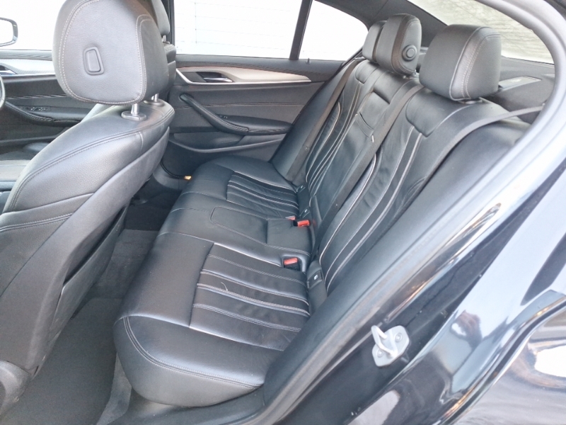 BMW 5 Series 520D M Sport Black #6