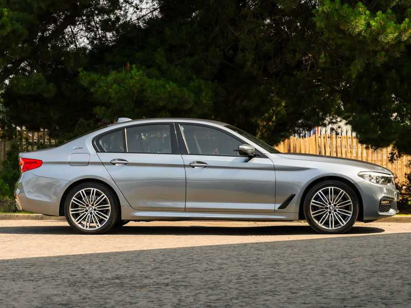 BMW 5 Series 530E M Sport Blue #3