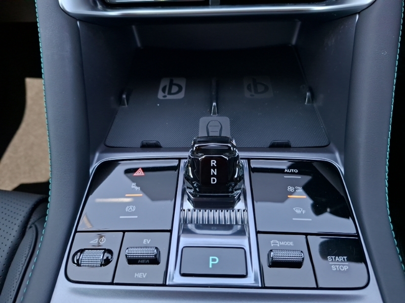 Byd Seal U 1.5 Dm-i Boost Black #16