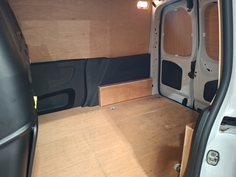 Citroen Berlingo 1.5 Bluehdi 650Kg Enterprise Ed 100Ps 6 Spd Ss White #6
