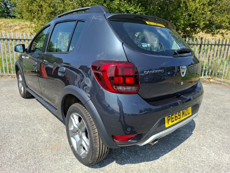 Dacia Sandero Stepway 0.9 Tce Comfort Grey