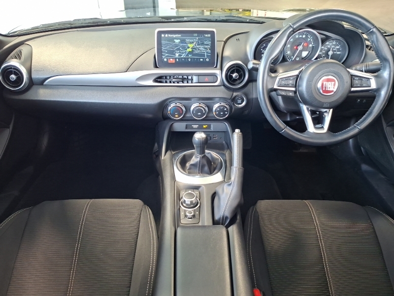 Fiat 124 Spider 1.4 Multiair Classica Black #3