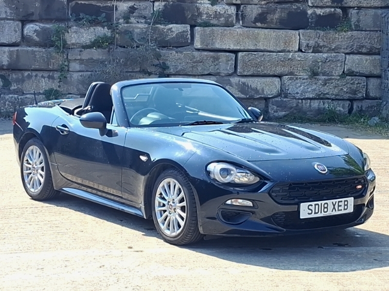 Fiat 124 Spider 1.4 Multiair Classica Black